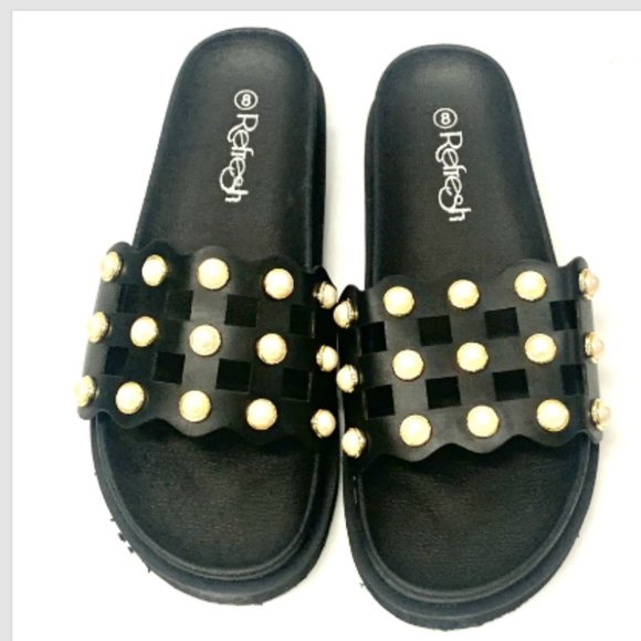 Refresh Women Sandals Slip on Size 8 Pearl Black studded cutout PU and Metallic - Picture 3 of 5